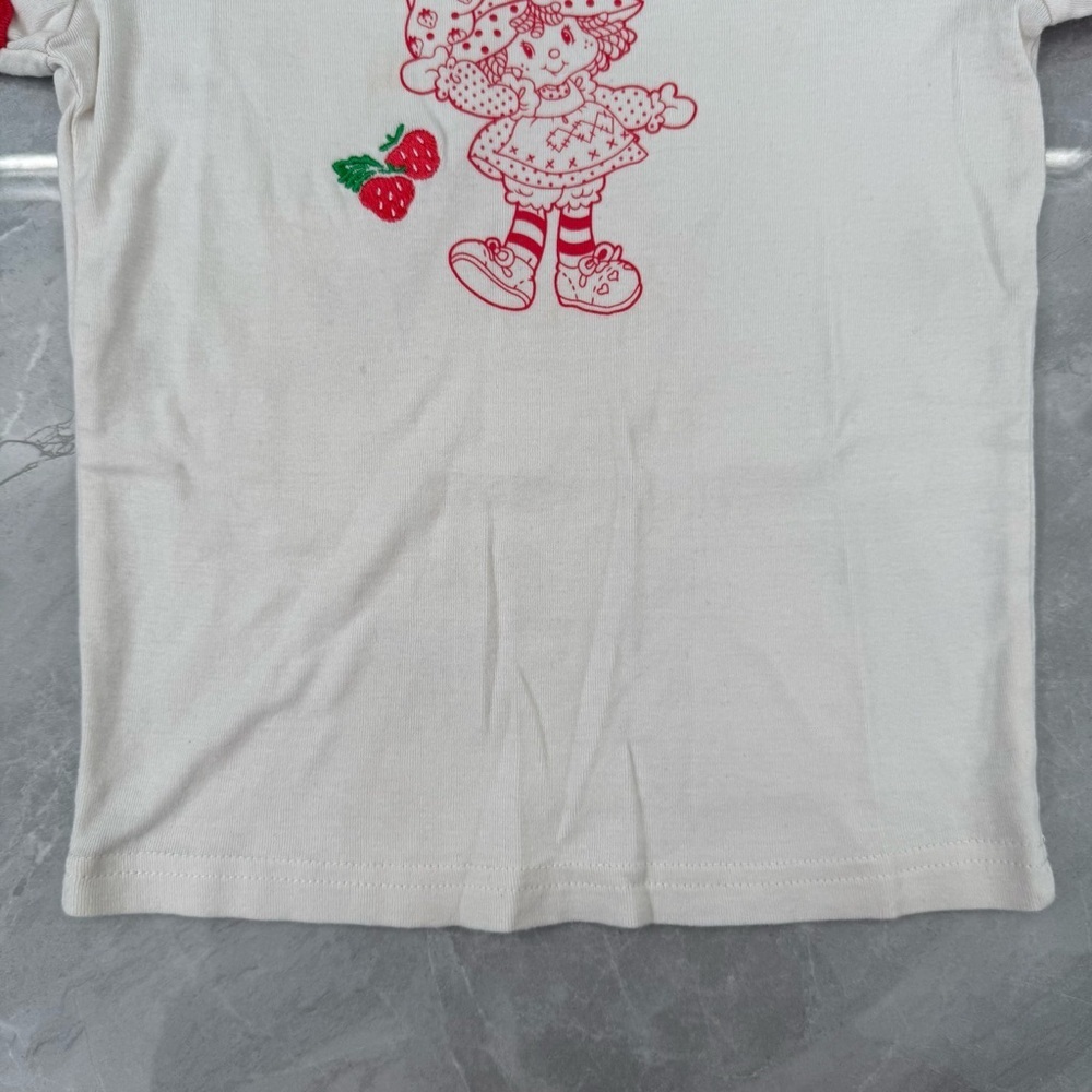 Women’s Fashion Nova Strawberry Shortcake Ringer Short Sleeve Graphic Shirt XS - Picture 10 of 16